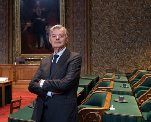 Martin van Rooijen in de Eerste Kamer - Foto: Serge Ligtenberg